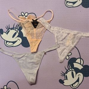 VS V-string thong panties